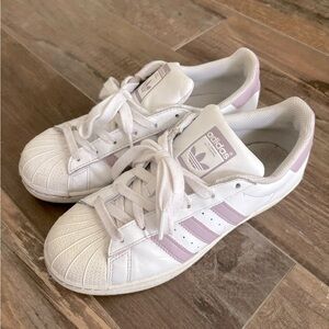 Adidas all star sneakers ⭐️💜